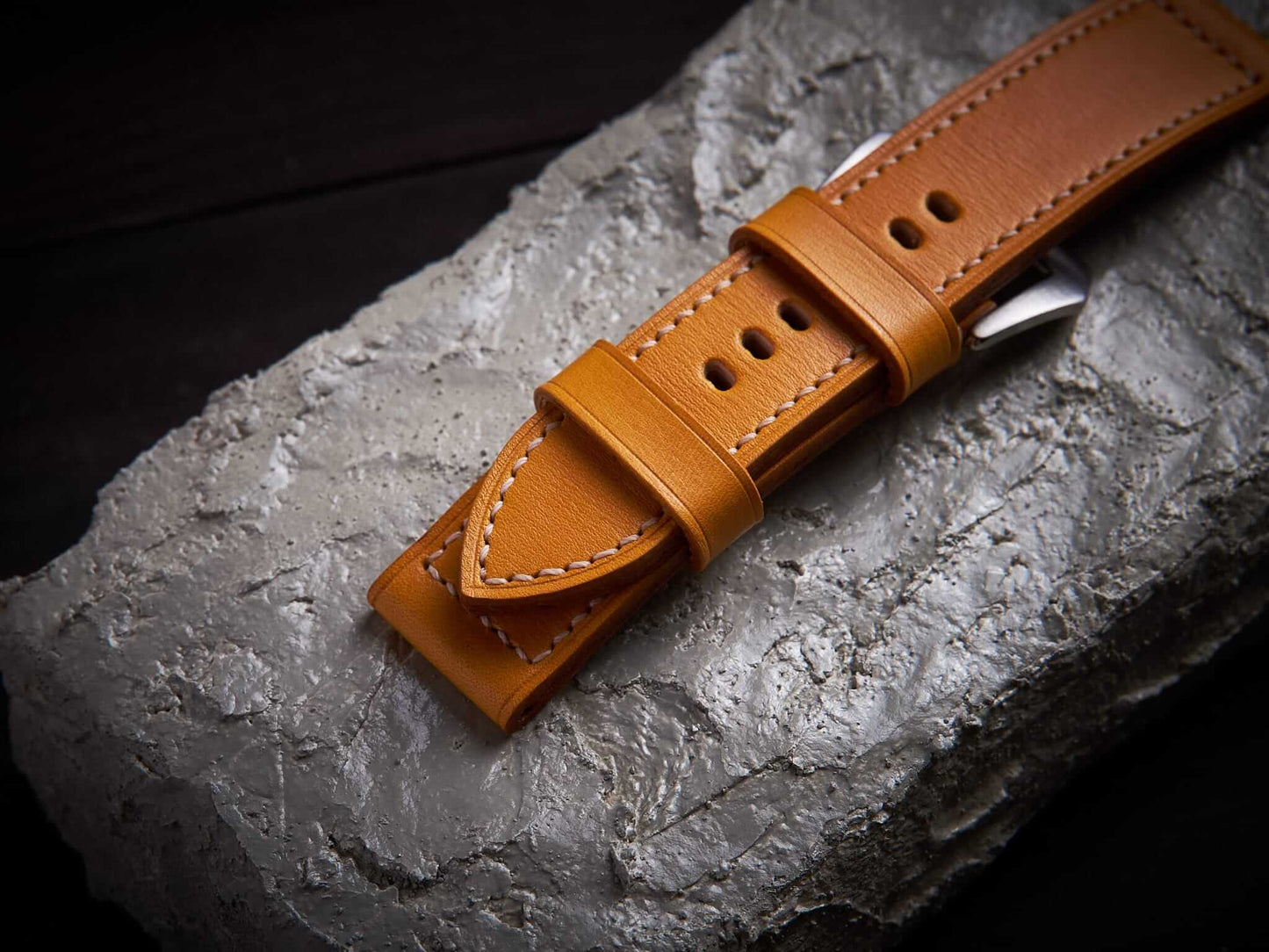 Albicocca yellow veg tan leather Panerai strap. Customizable size and details.-2 Moons Leather