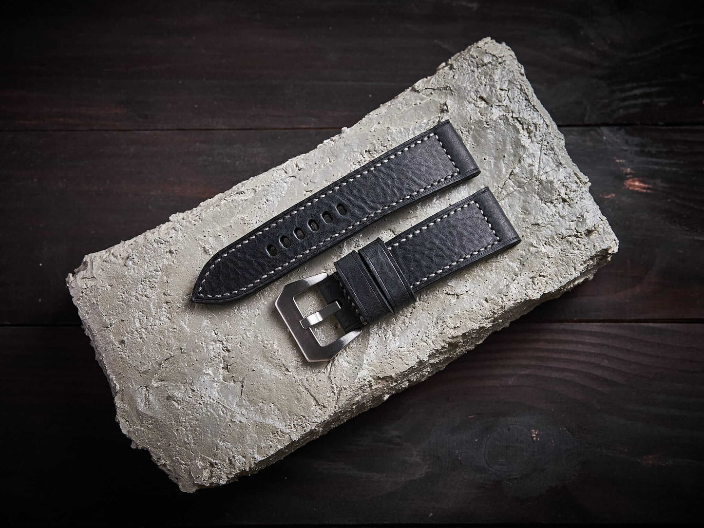 Black buttero leather Panerai strap. Customizable size and details.-2 Moons Leather