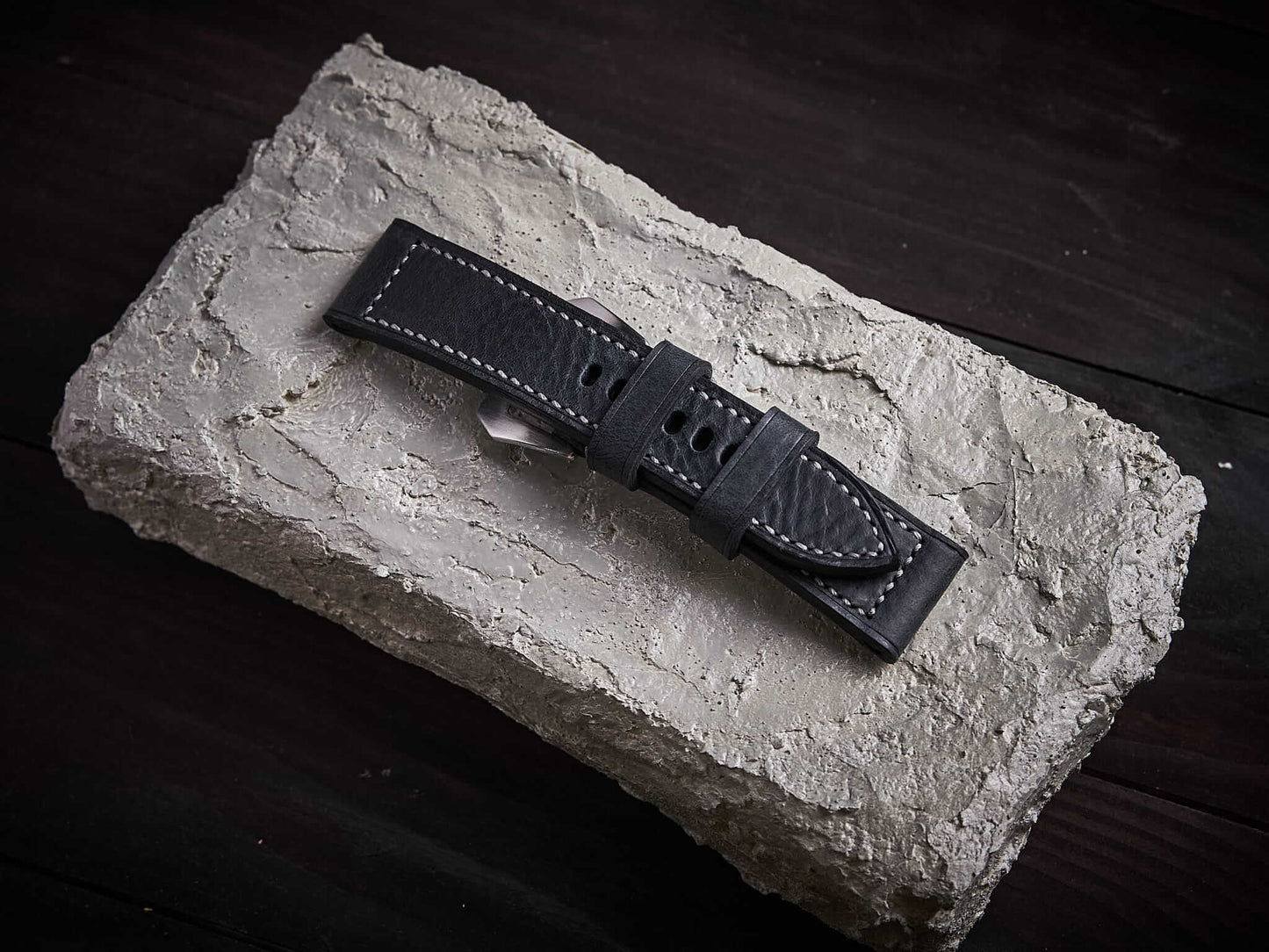 Black buttero leather Panerai strap. Customizable size and details.-2 Moons Leather