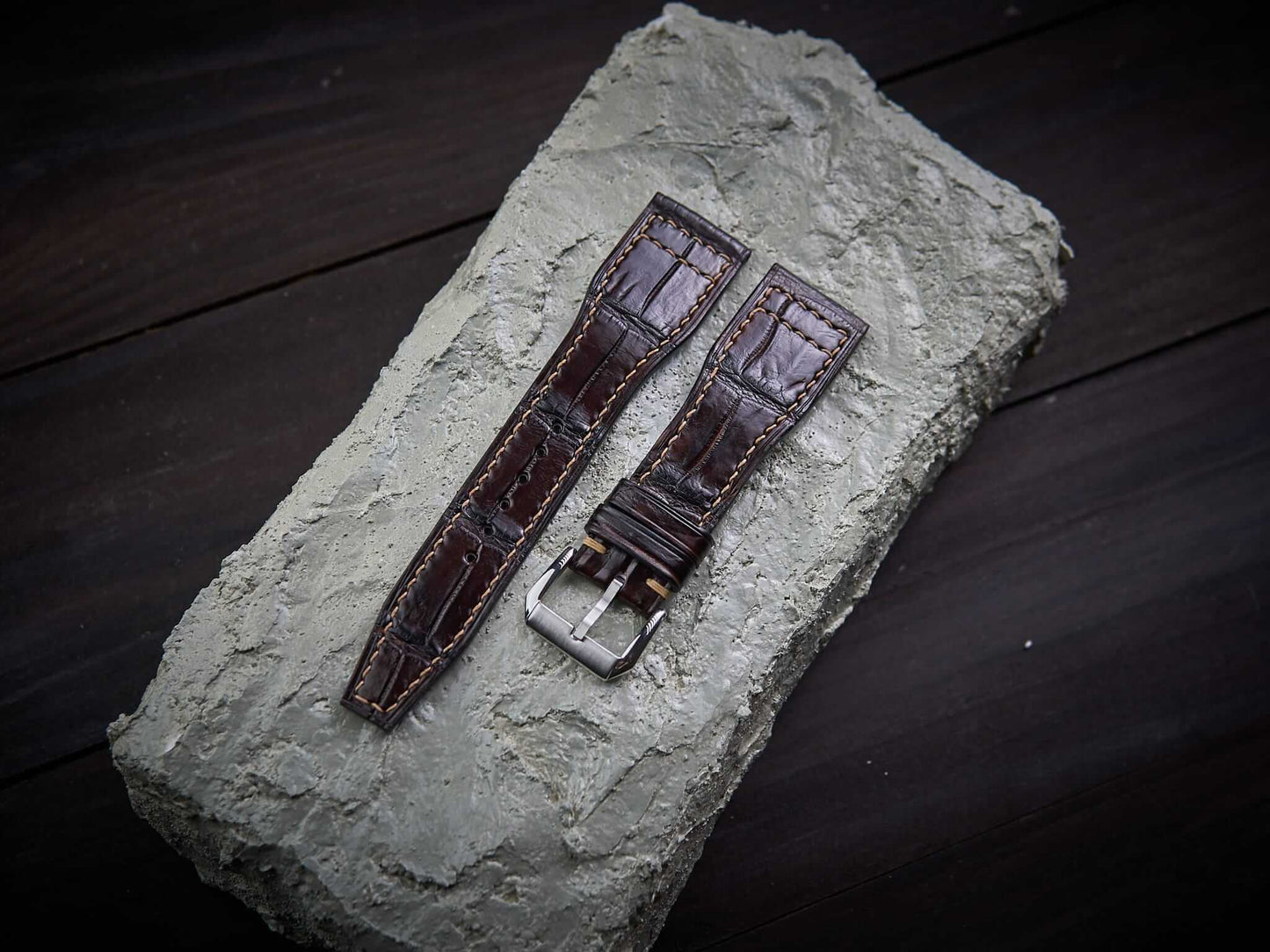 Brown alligator leather pilot strap. Customizable IWC strap.-2 Moons Leather
