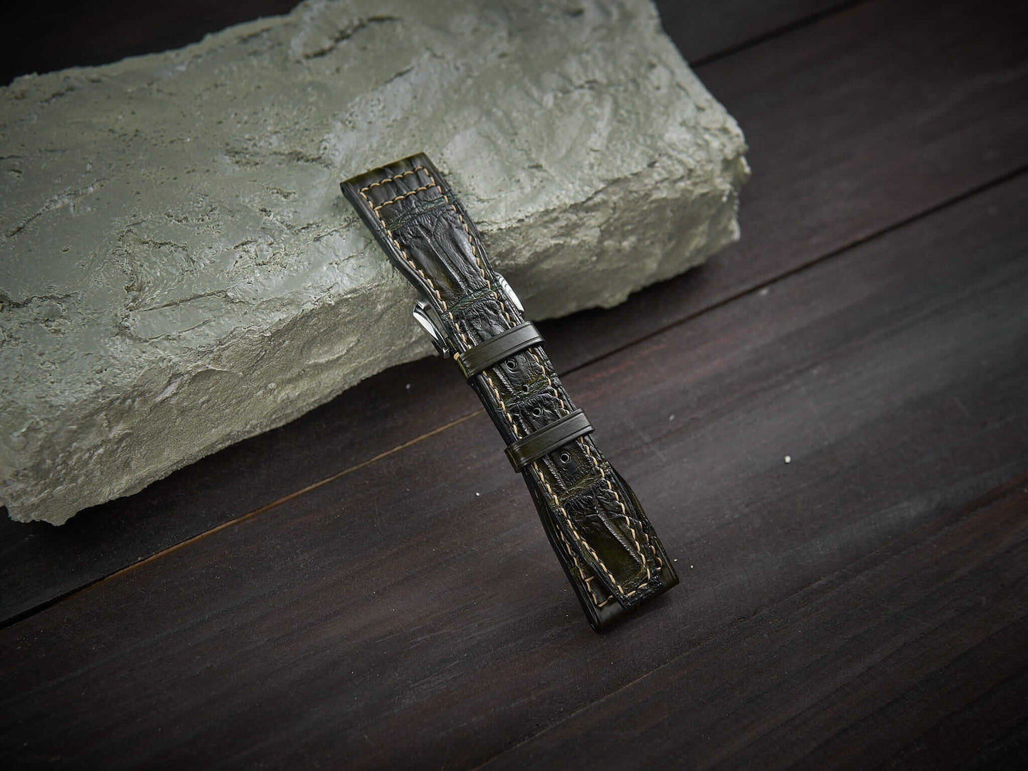 Olive green alligator leather pilot strap. Customizable IWC strap.-2 Moons Leather