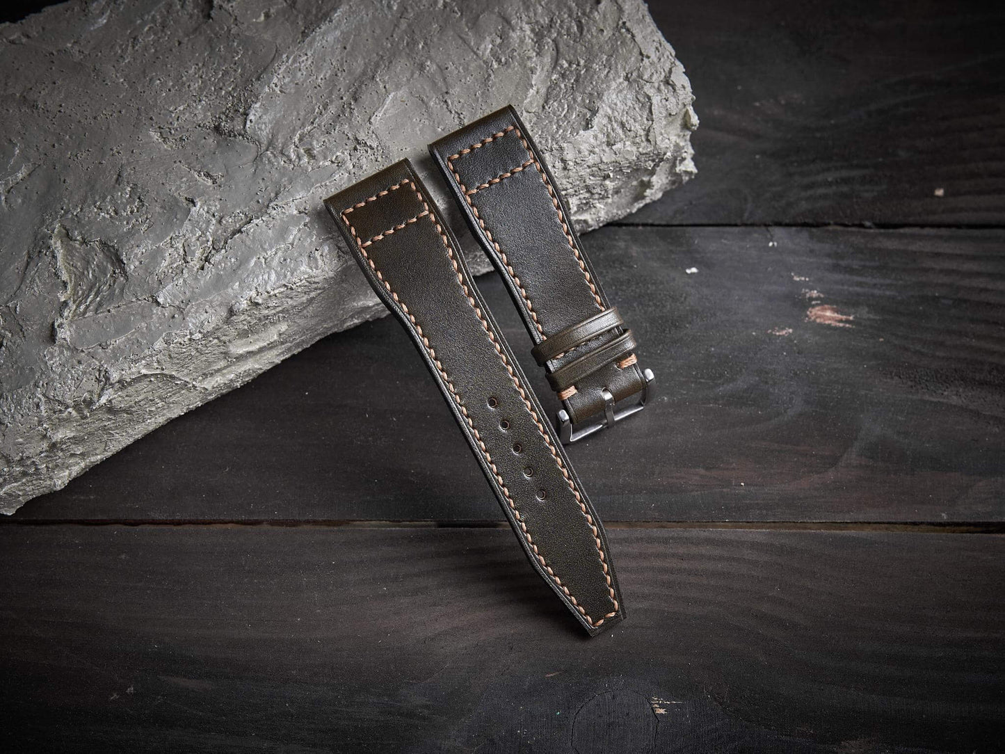 Olive veg tan leather pilot strap. Customizable IWC strap.-2 Moons Leather