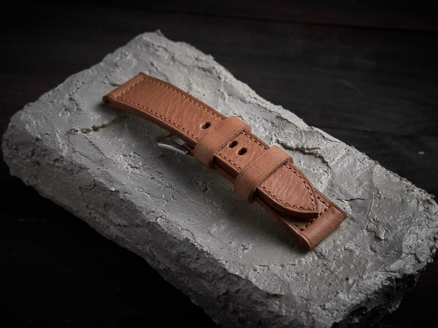 Tan brown buttero leather Panerai strap. Customizable size and details.-2 Moons Leather