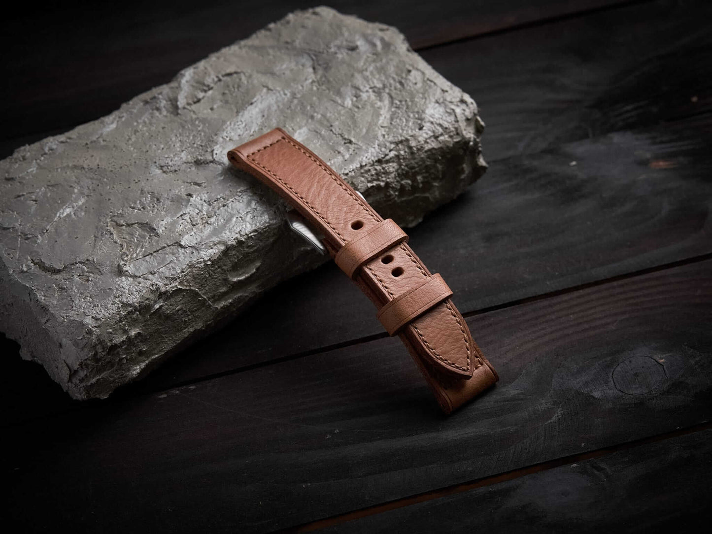 Tan brown buttero leather Panerai strap. Customizable size and details.-2 Moons Leather