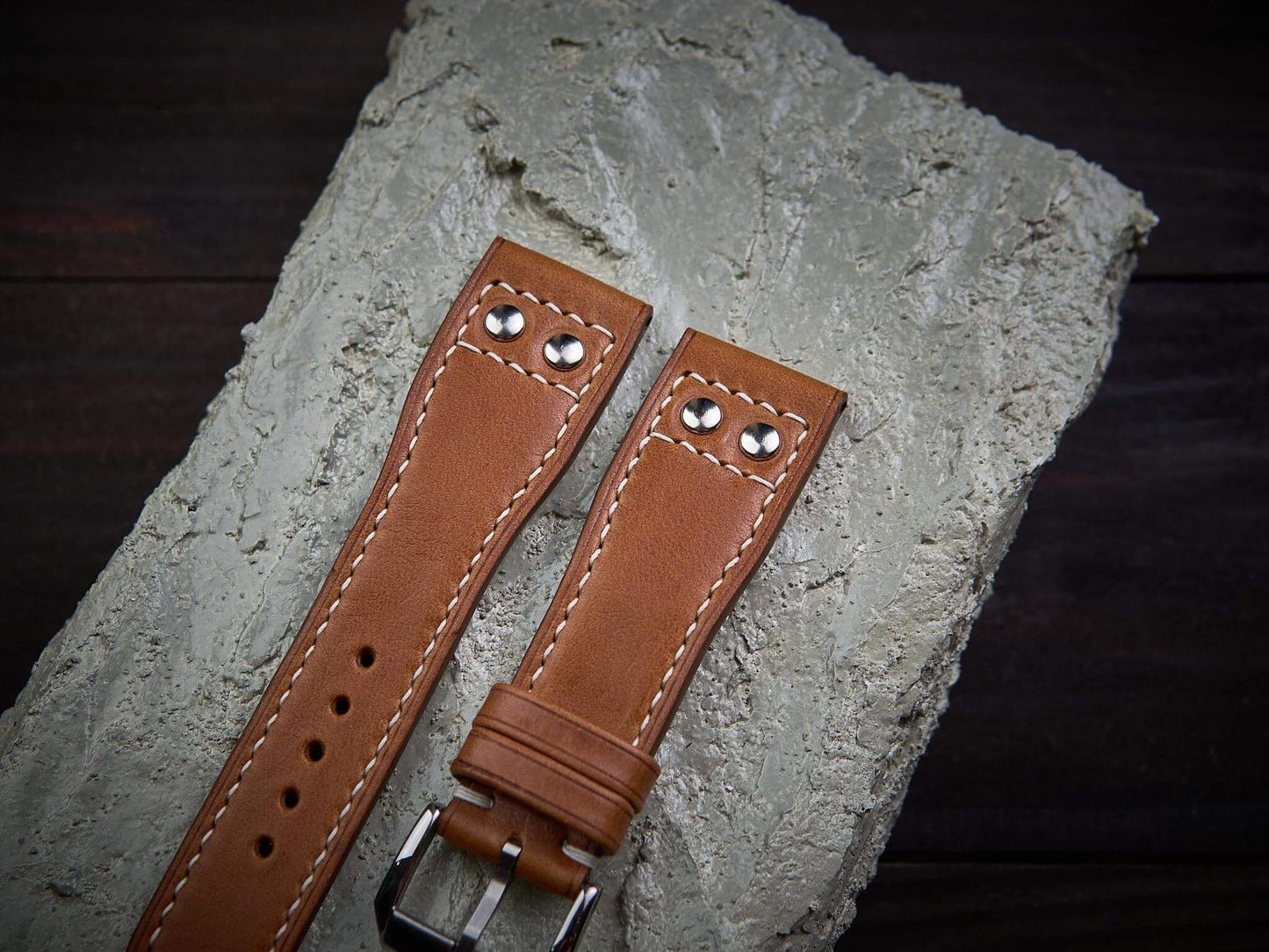 Tan brown vachetta leather rivet pilot strap. Customizable IWC strap.-2 Moons Leather