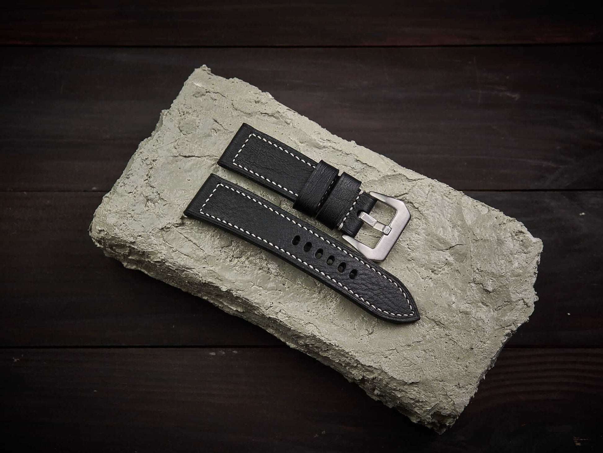 Black vachetta leather Panerai strap. Customizable size and details.-2 Moons Leather