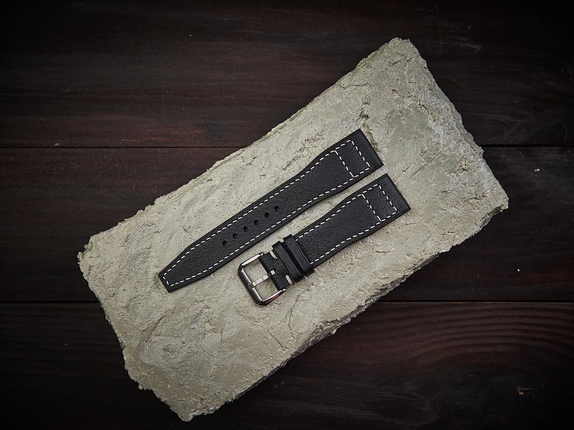 Black vachetta leather pilot strap. Customizable IWC strap.-2 Moons Leather