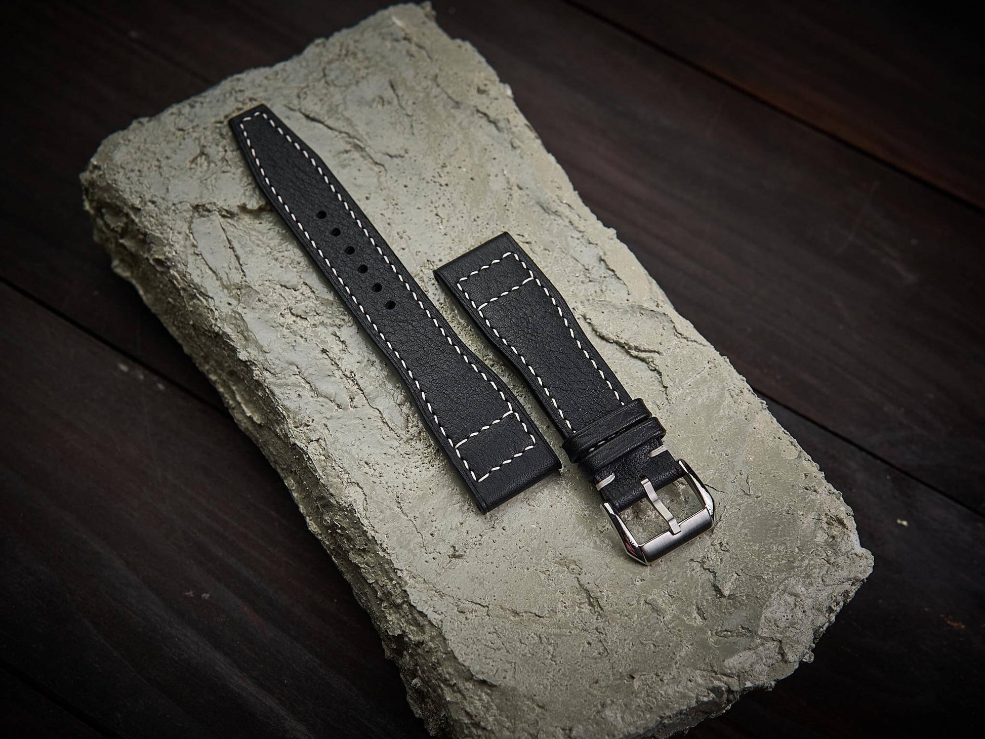 Black vachetta leather pilot strap. Customizable IWC strap.-2 Moons Leather