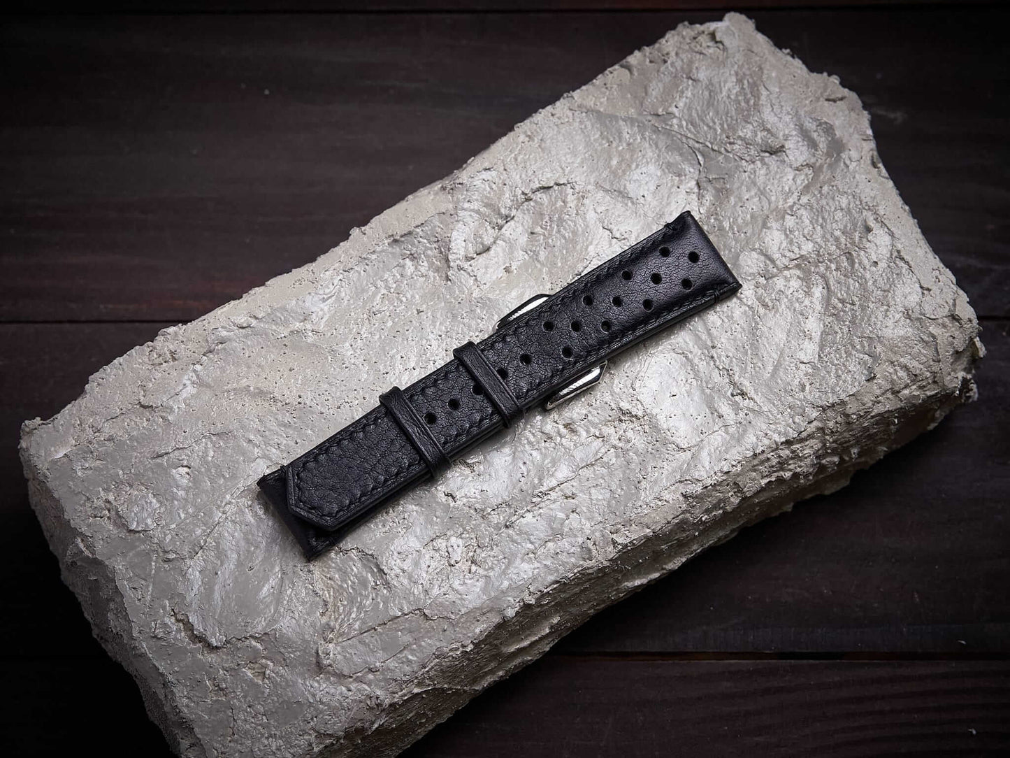 Black vachetta leather rally strap. Customizable size and details.-2 Moons Leather