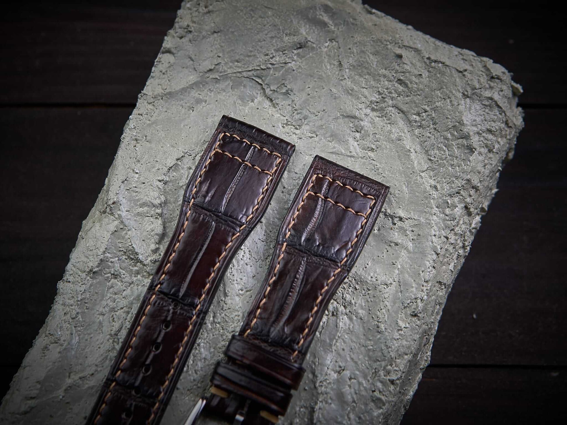 Brown alligator leather pilot strap. Customizable IWC strap.-2 Moons Leather