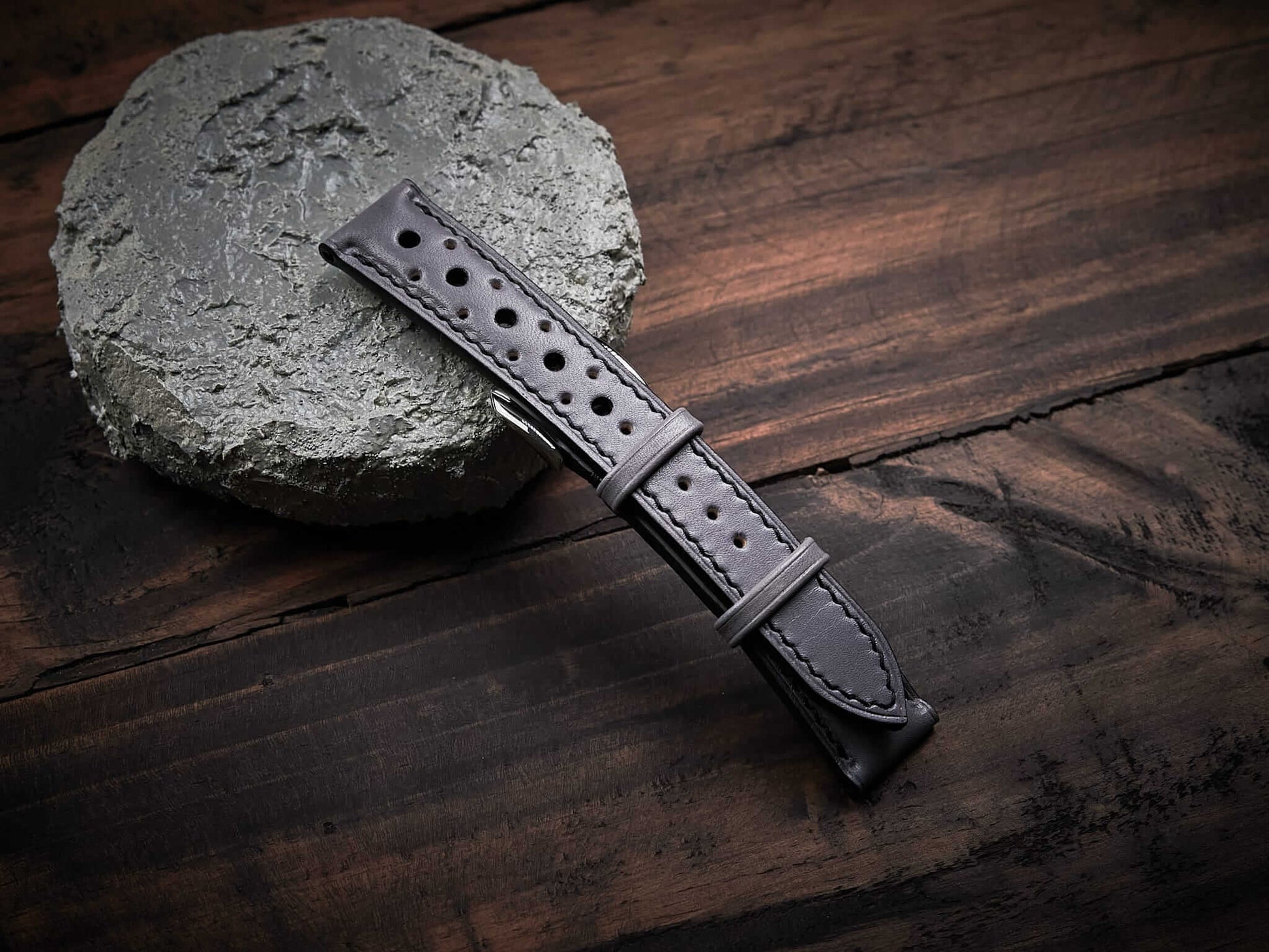 Gray veg tan leather rally strap. Customizable size and details.-2 Moons Leather