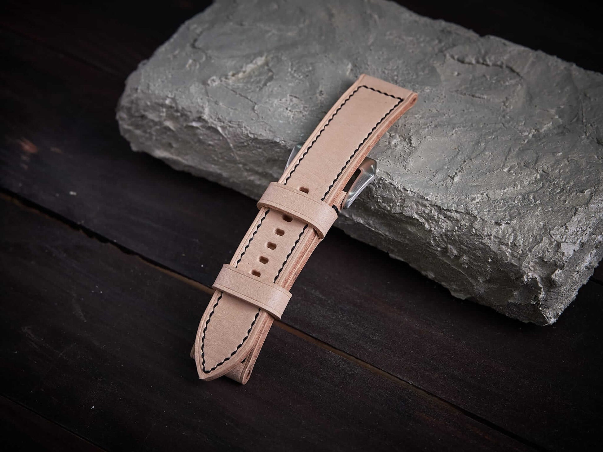 Natural veg tan leather Panerai strap. Customizable size and details.-2 Moons Leather