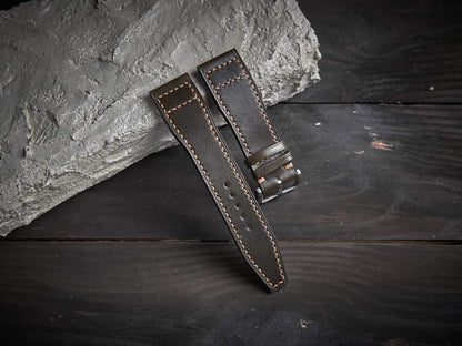 Olive veg tan leather pilot strap. Customizable IWC strap.-2 Moons Leather