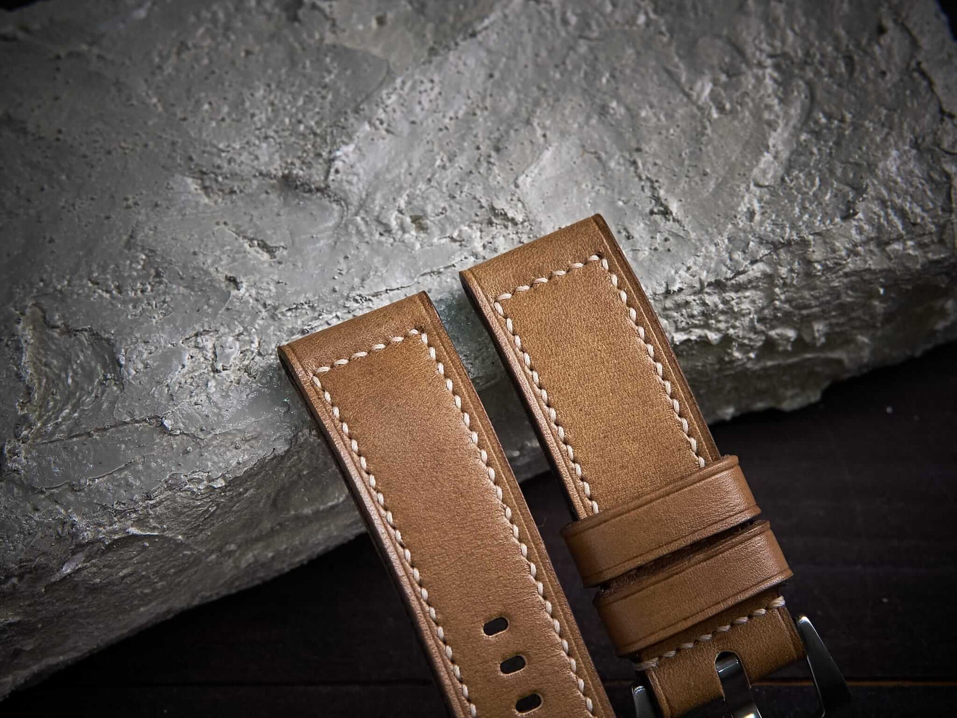 Sand brown veg tan leather Panerai strap. Customizable size and details.-2 Moons Leather