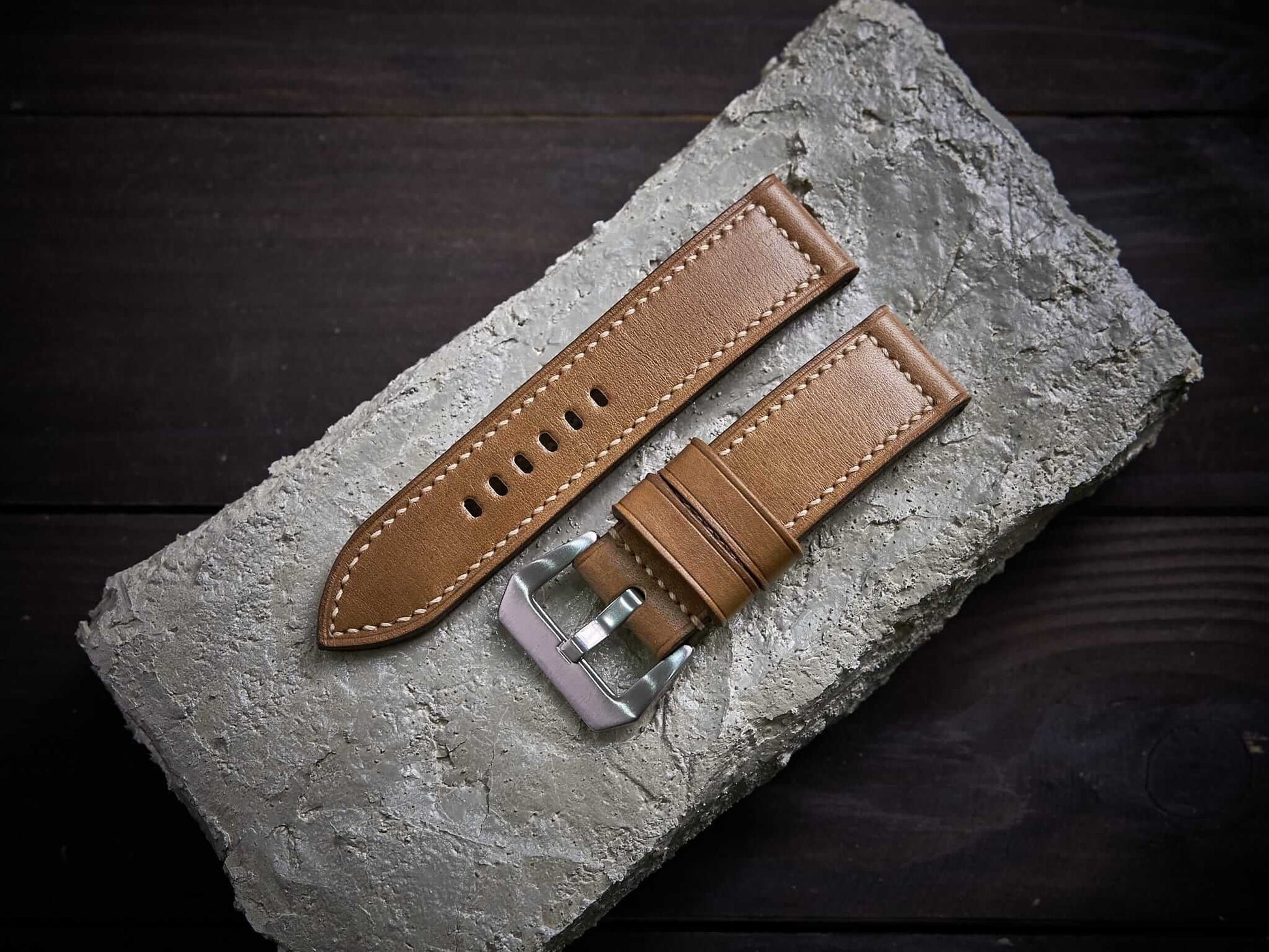 Sand brown veg tan leather Panerai strap. Customizable size and details.-2 Moons Leather