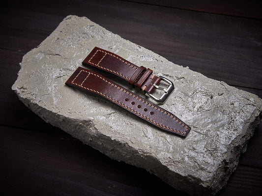 Tan brown veg tan leather pilot strap. Customizable IWC strap.-2 Moons Leather