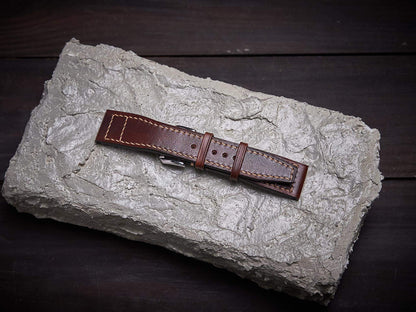 Tan brown veg tan leather pilot strap. Customizable IWC strap.-2 Moons Leather